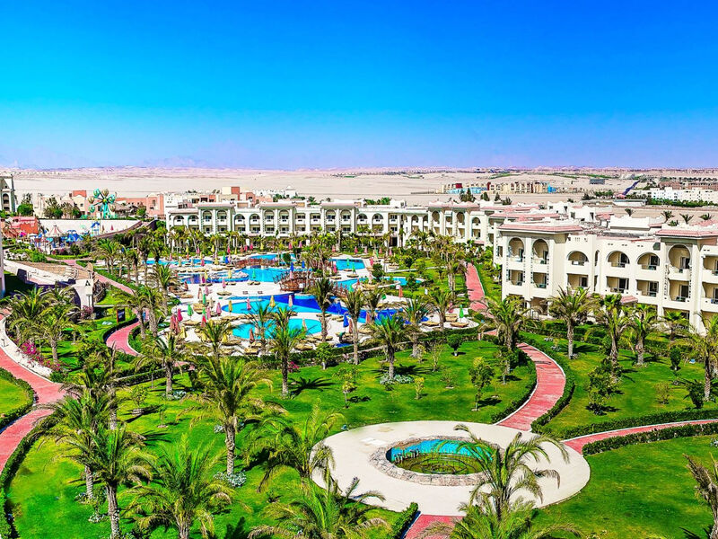 Serenity Alma Resort
