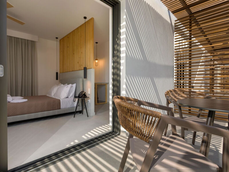 Serenity Luxury Hotel Agrilia