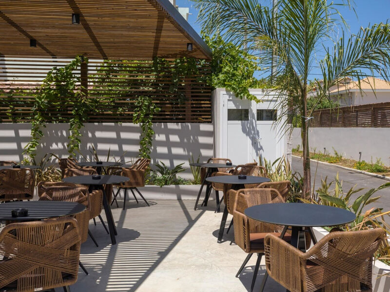 Serenity Luxury Hotel Agrilia
