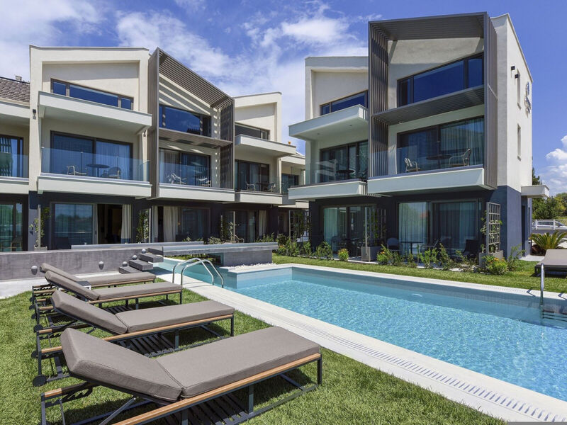 Serenity Suites
