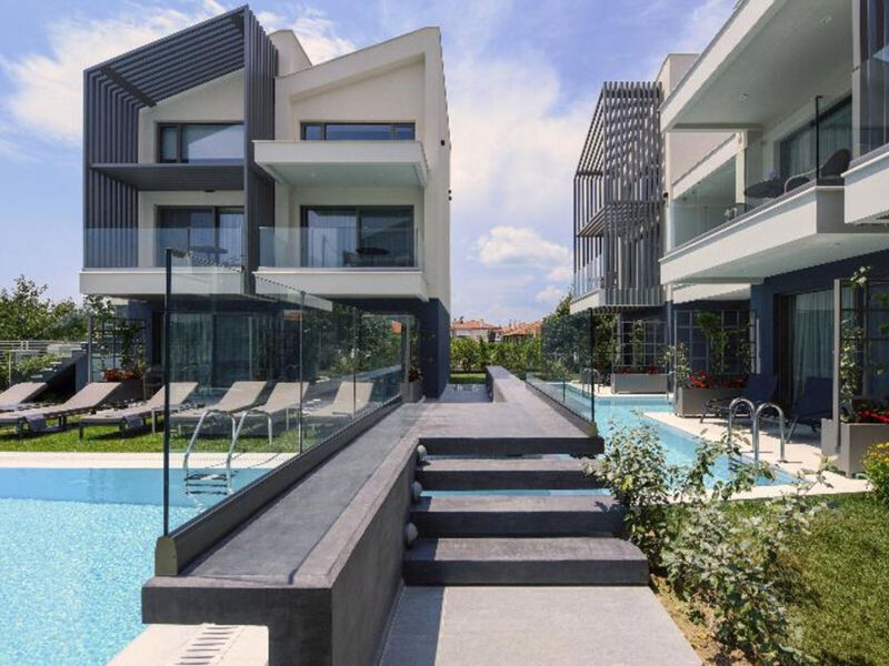 Serenity Suites