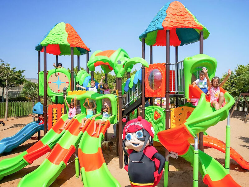 Serenusa Village