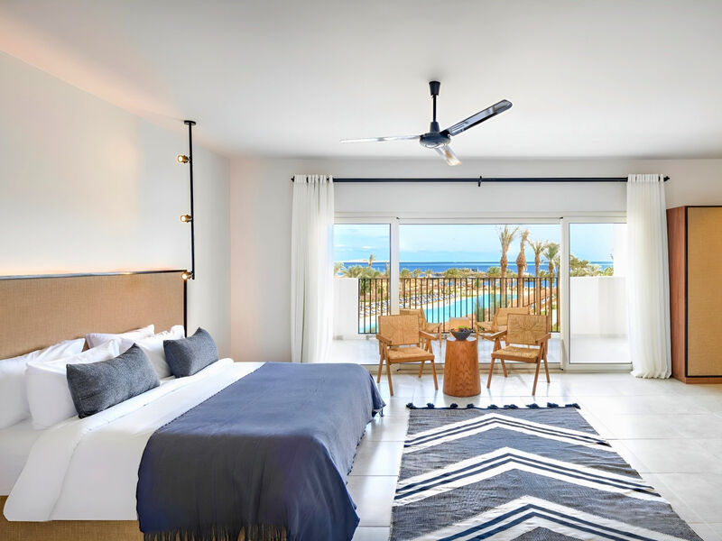 Serry Beach Resort