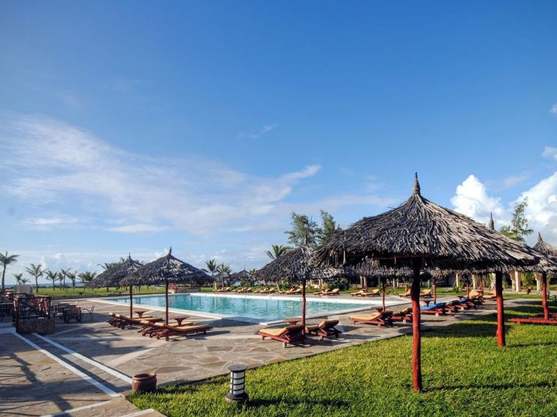 Seven Islands Resort