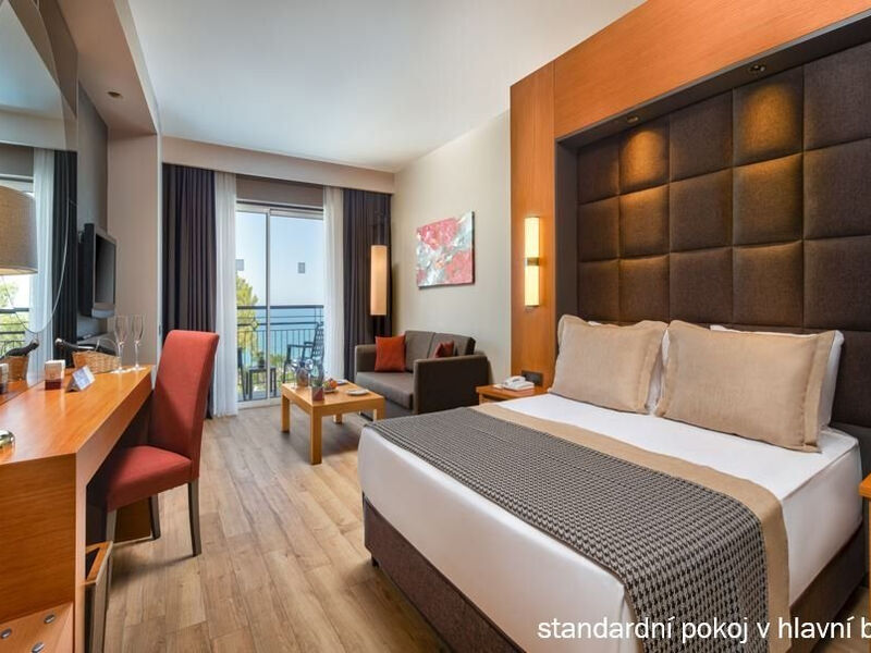 Seven Seas Gravel Select