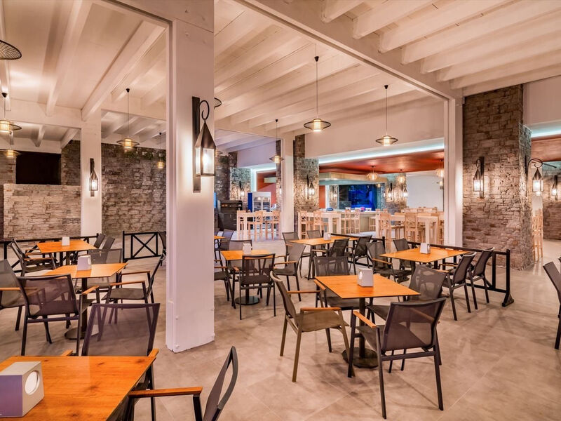 Seven Seas Gravel Select