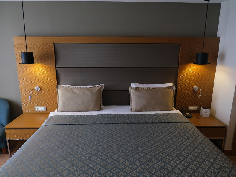 Seven Seas Sealight Elite