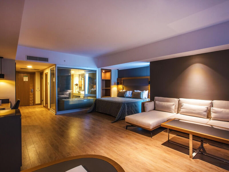 Seven Seas Sealight Elite