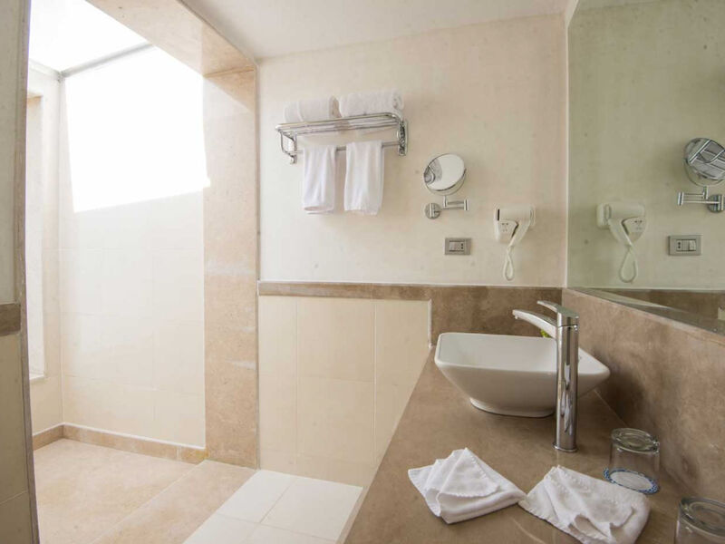 Shams Lodge
