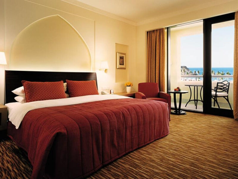 Shangri La - Al Bandar