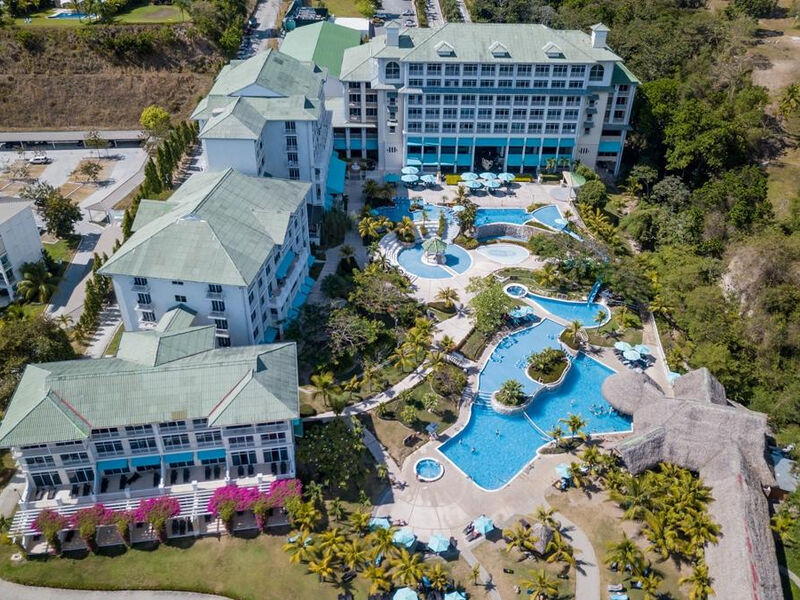 Sheraton Bijao Beach Resort