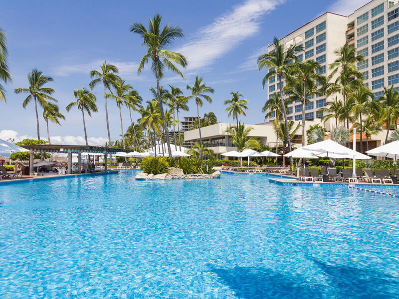 Sheraton Buganvilias Resort & Convention Center