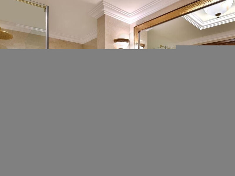 Sheraton Grand Doha Resort & Convention