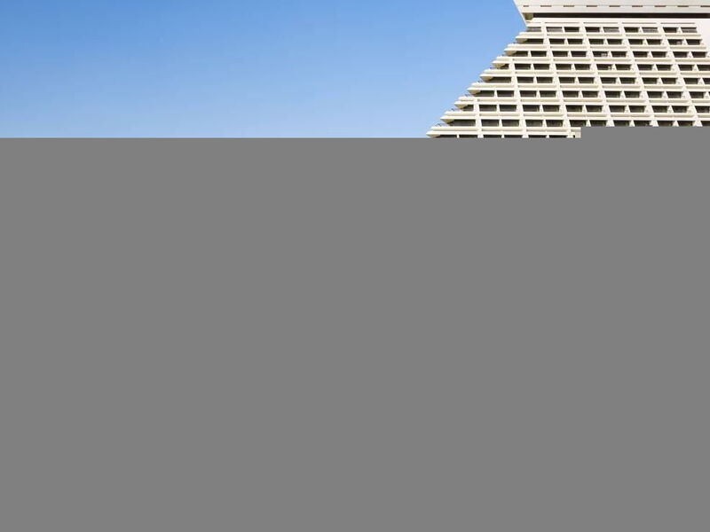 Sheraton Grand Doha Resort & Convention