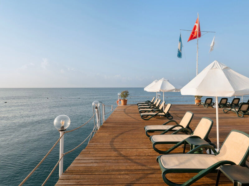 Sherwood Exclusive Lara