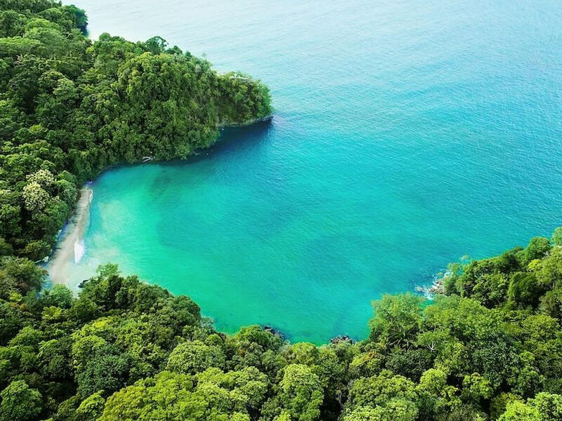 Si Como No Resort & Wildlife Refuge
