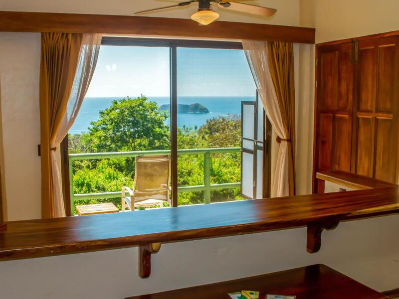 Si Como No Resort & Wildlife Refuge