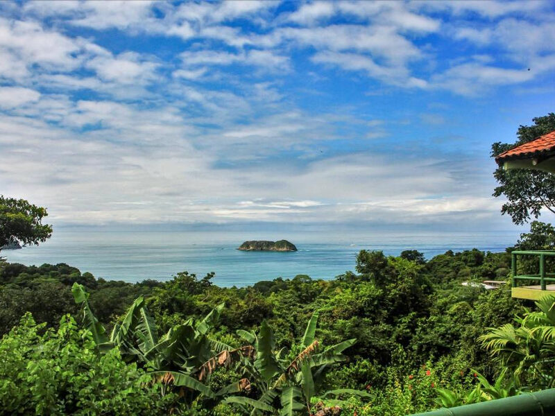 Si Como No Resort & Wildlife Refuge
