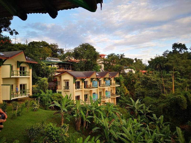 Si Como No Resort & Wildlife Refuge