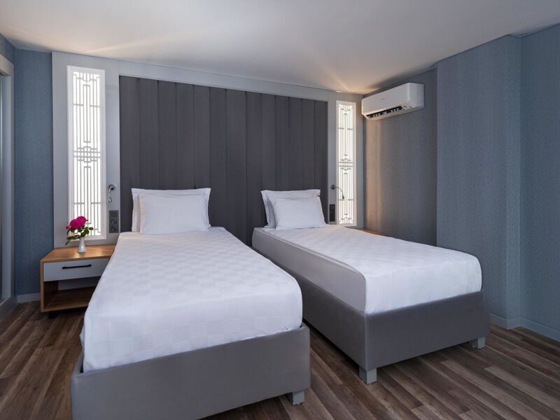 Siam Elegance Hotel & Spa