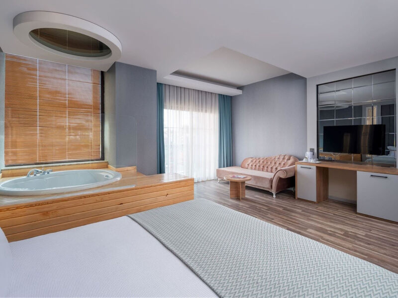 Siam Elegance Hotel & Spa
