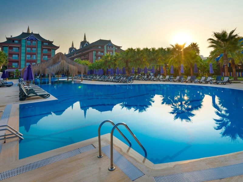 Siam Elegance Hotel & Spa