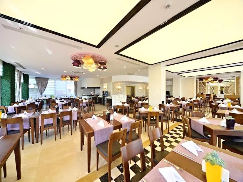 Side Alegria Hotel & Spa