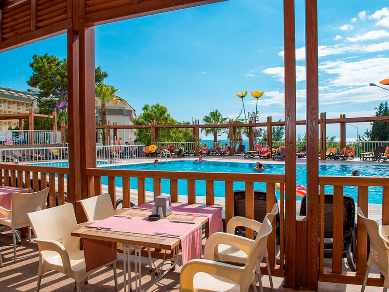 Side Alegria Hotel & Spa