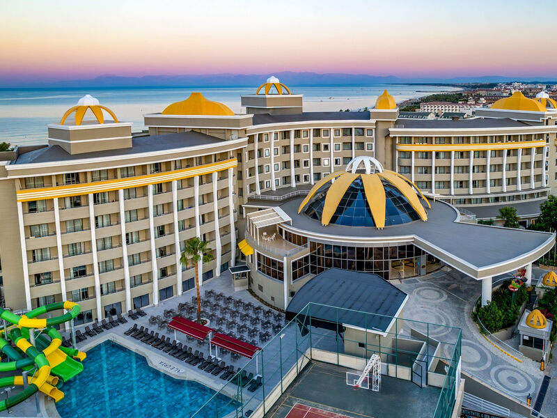Side Alegria Hotel & Spa