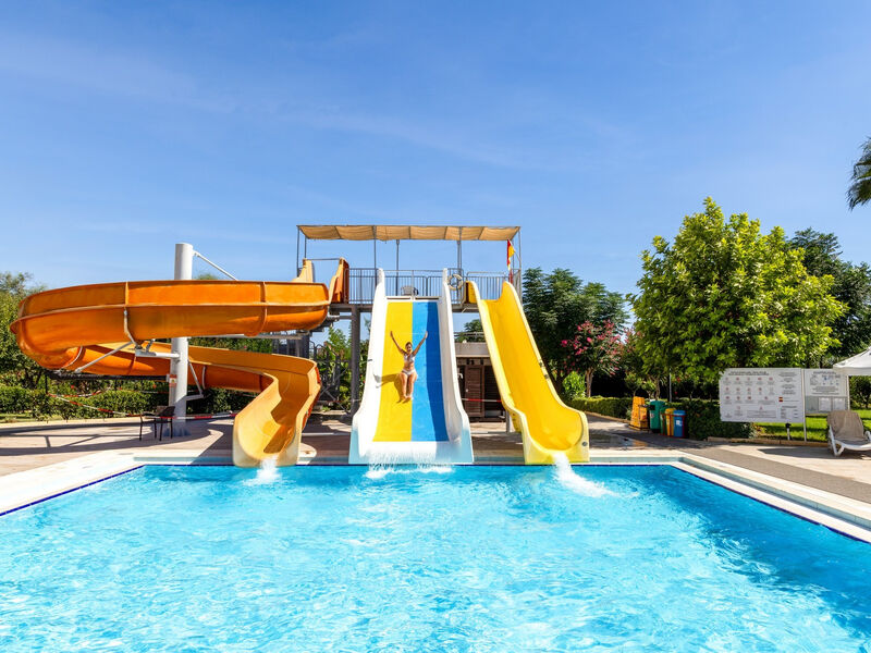 Side Star Resort