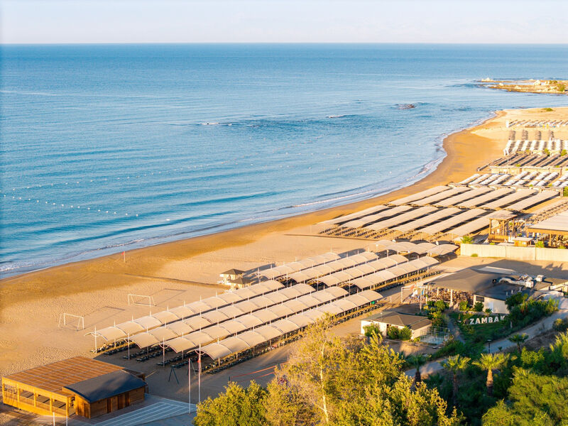 Side Star Resort