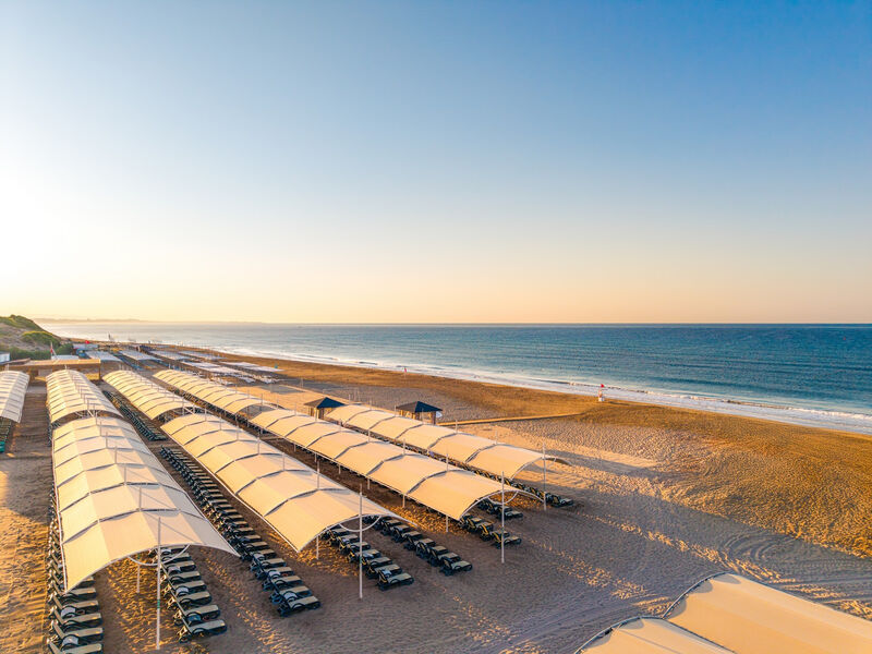 Side Star Resort
