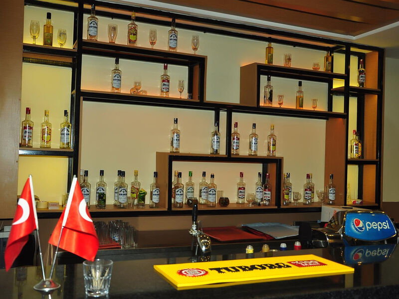 Side Yesiloz