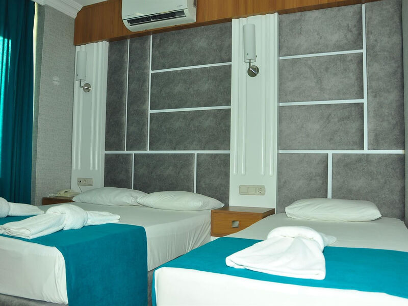 Side Yesiloz