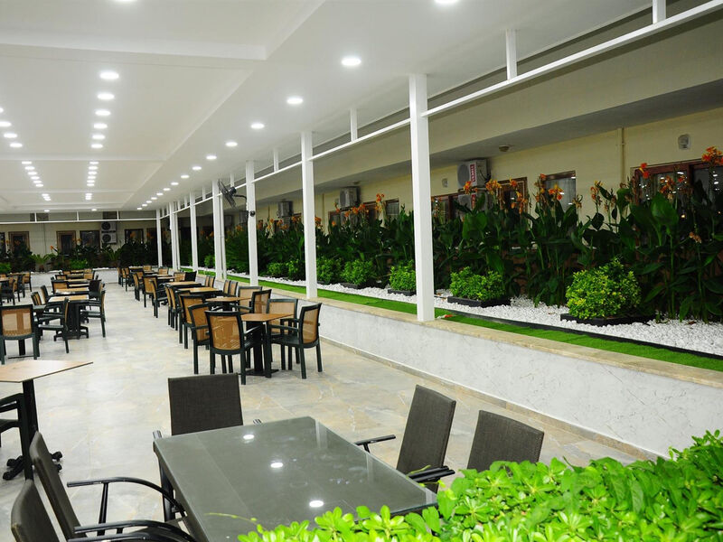 Side Yesiloz
