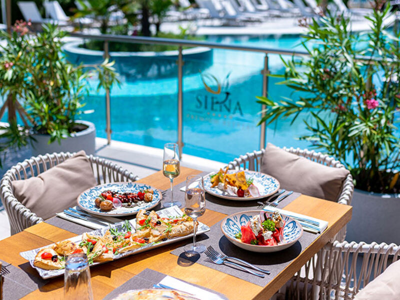 Siena Premium Retreat