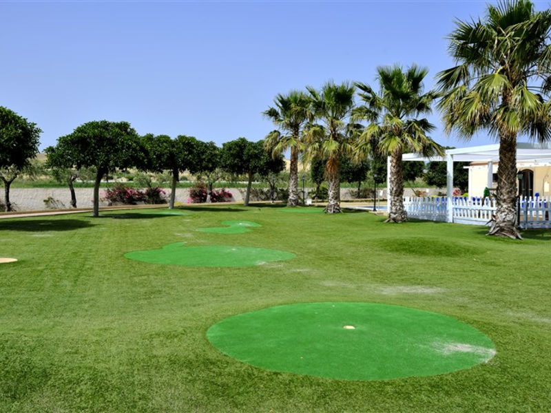 Sikania Resort & Spa