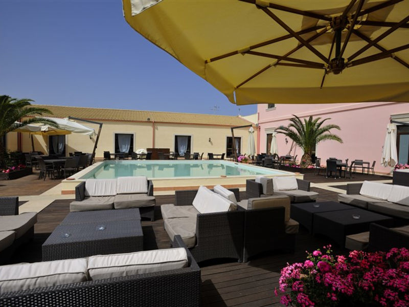 Sikania Resort & Spa