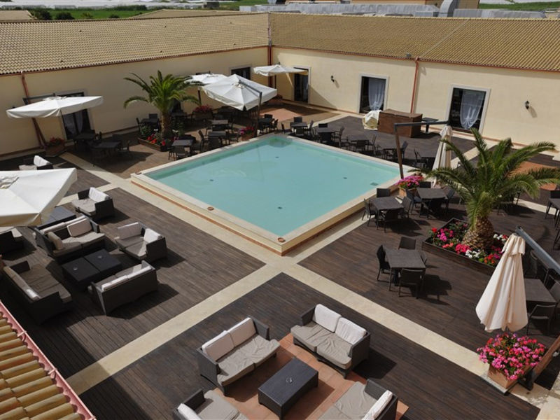 Sikania Resort & Spa
