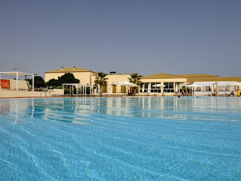 Sikania Resort & Spa