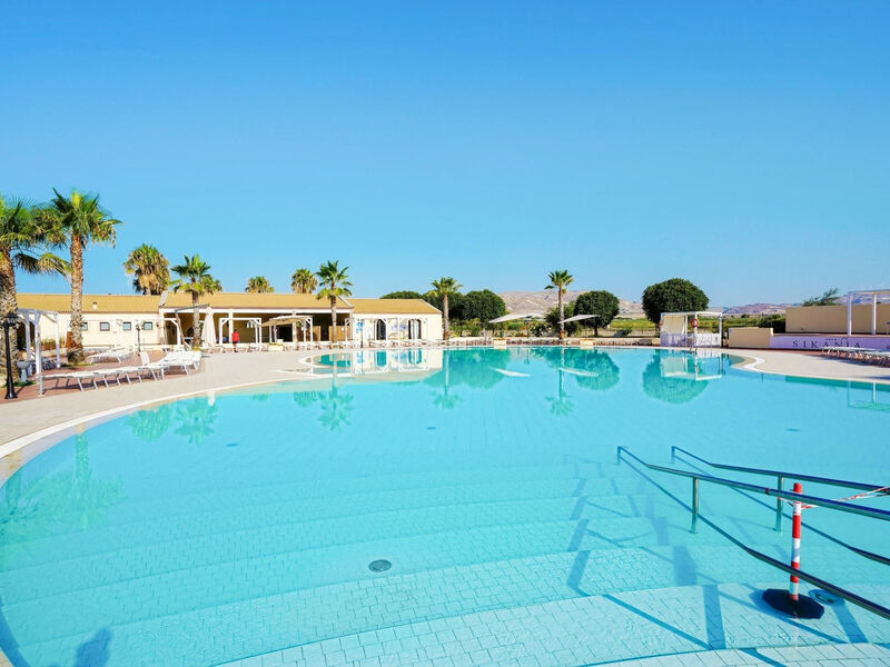 Sikania Resort & Spa