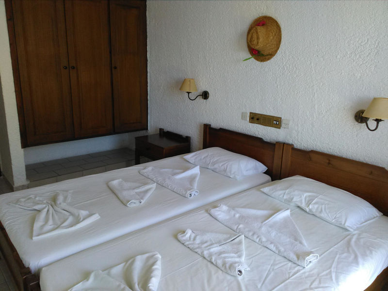 Simple Hotel Marieta