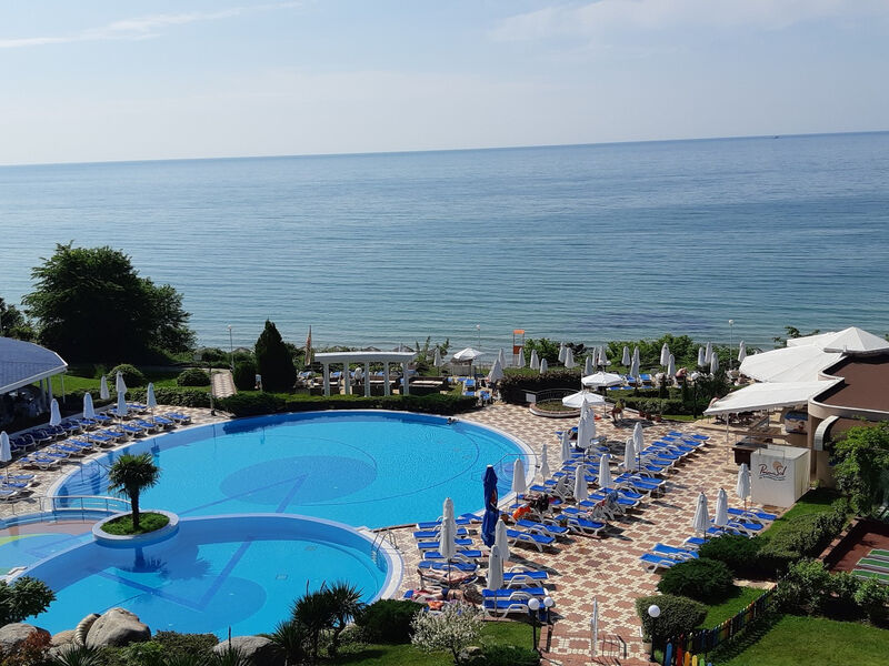 Sineva Beach