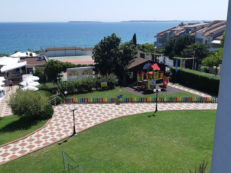 Sineva Beach