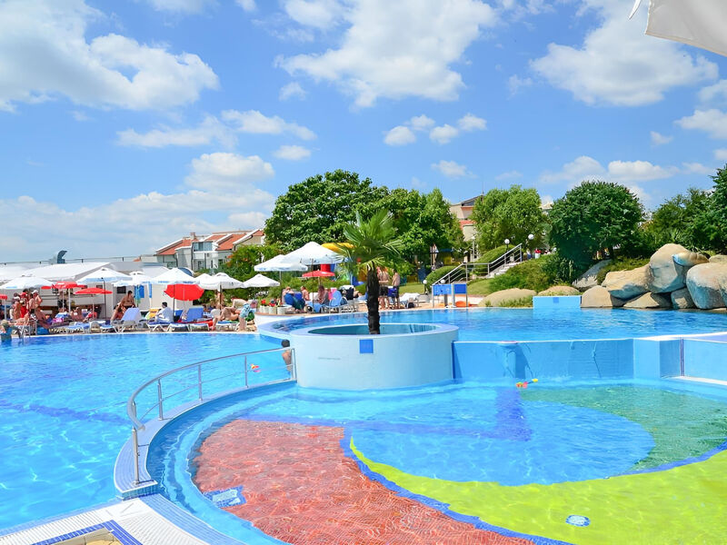 Sineva Beach