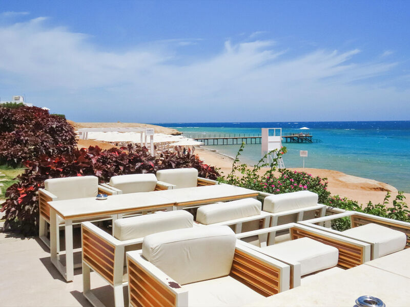 Sirena Beach Resort & Spa