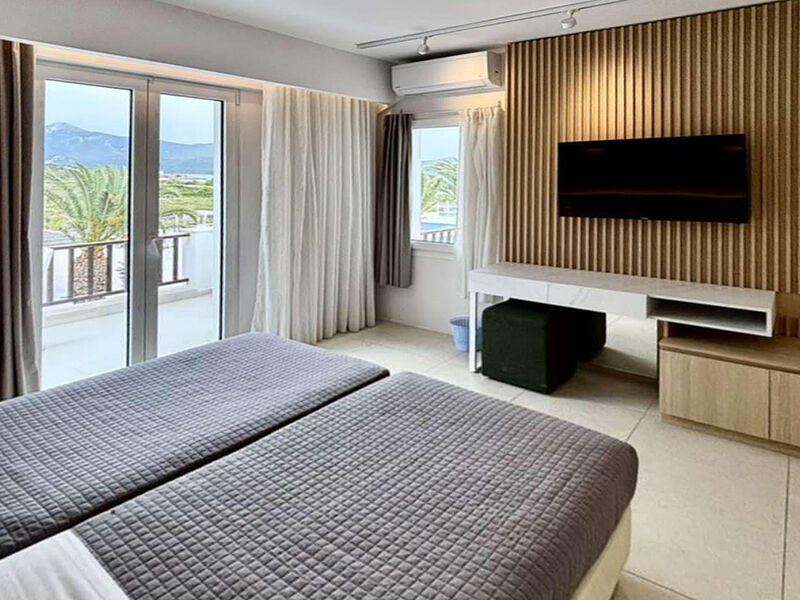 Sirenes Beach Resort