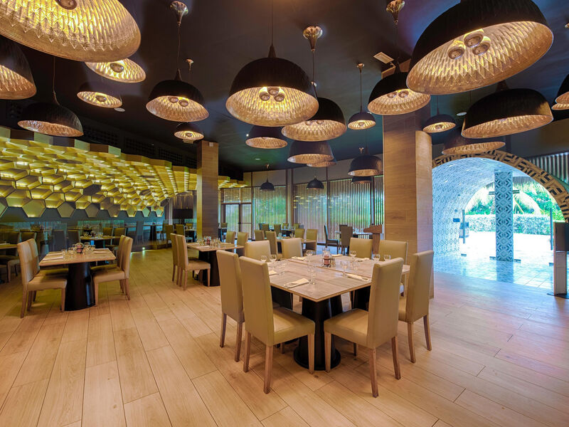 Grand Sirenis Cocotal Beach Resort & Aquagames