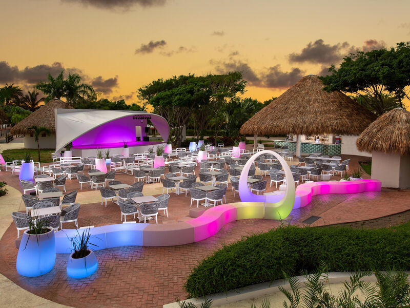 Grand Sirenis Cocotal Beach Resort & Aquagames