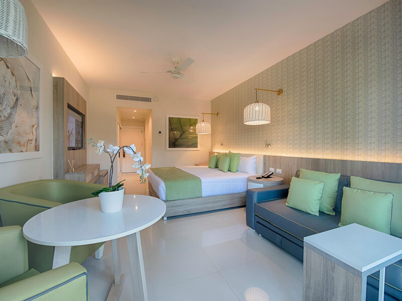 Grand Sirenis Cocotal Beach Resort & Aquagames